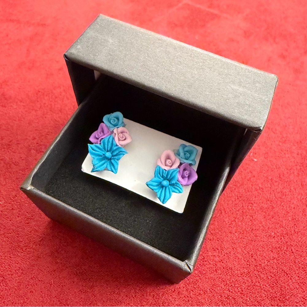 Blue & Purple Flower Stud Earrings (New/Unused)